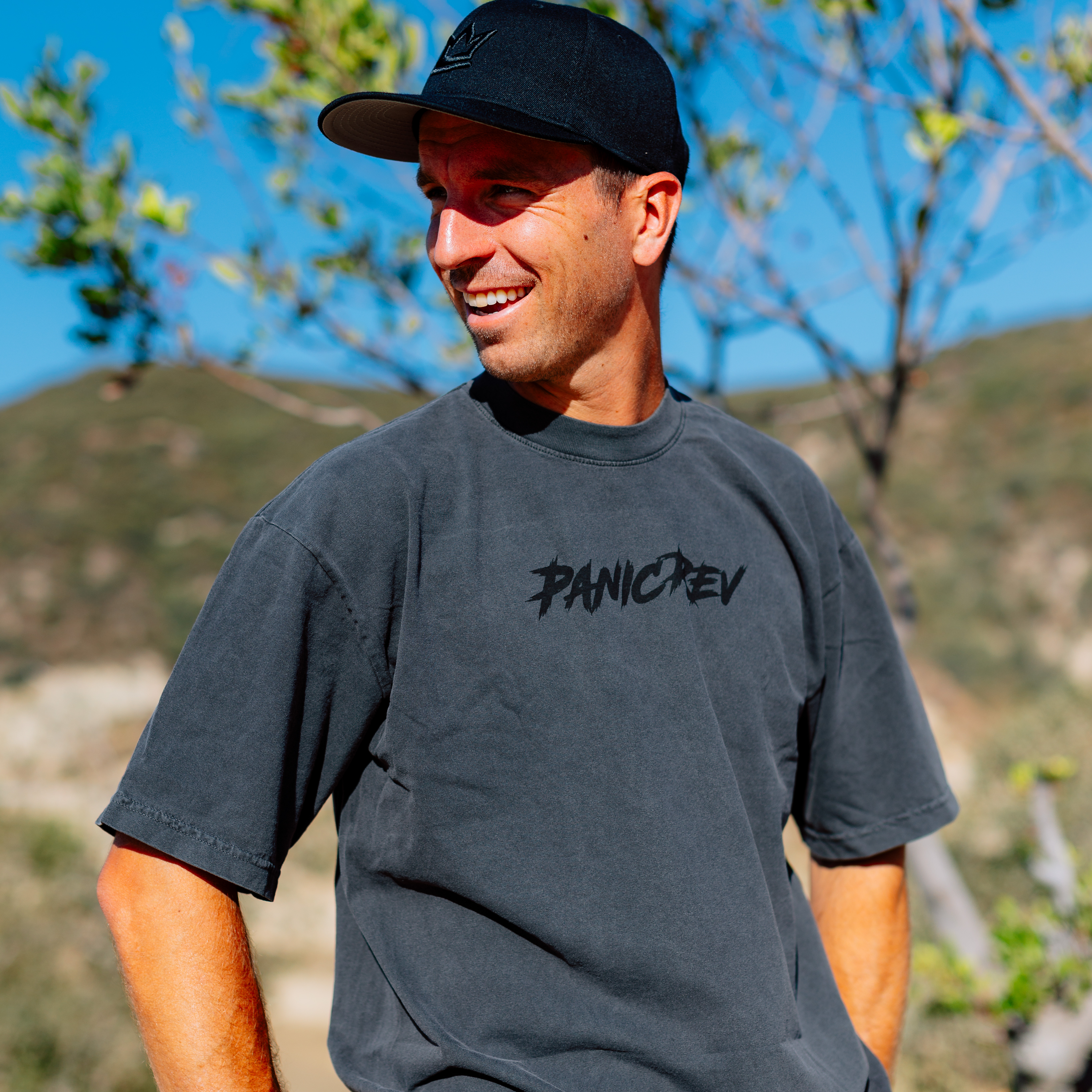 Faith Over Fear T-Shirt Vintage Black (Charcoal)
